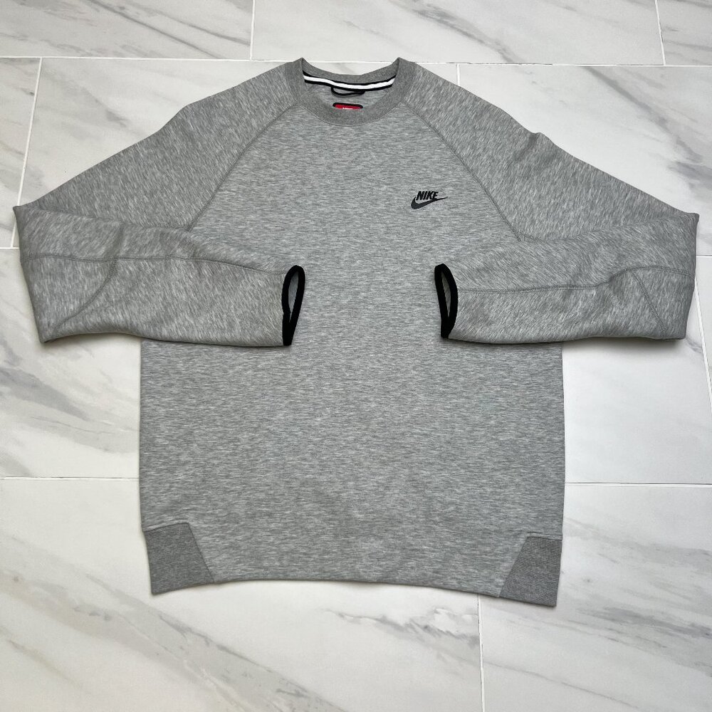 Nike Men's Tech Fleece Sportswear 'Gray' Crewneck FB7916-063 Multi-Size